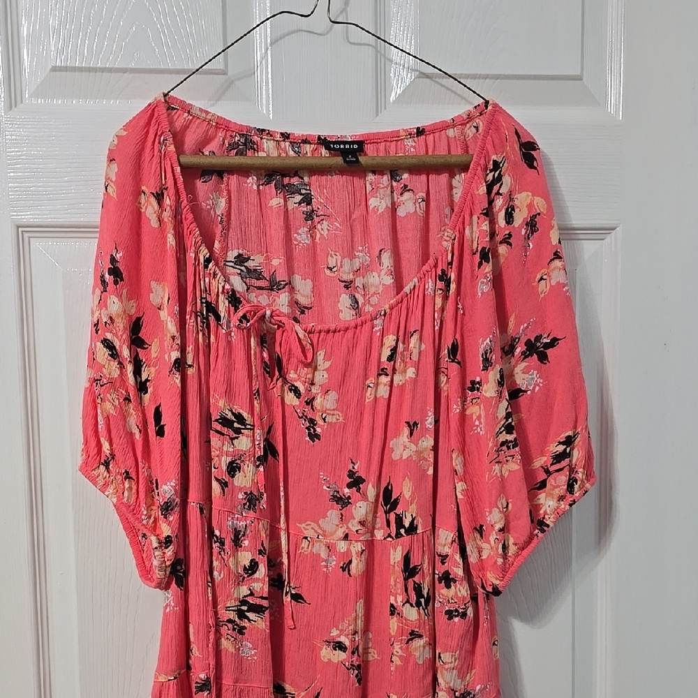 Torrid Floral Pink Blouse